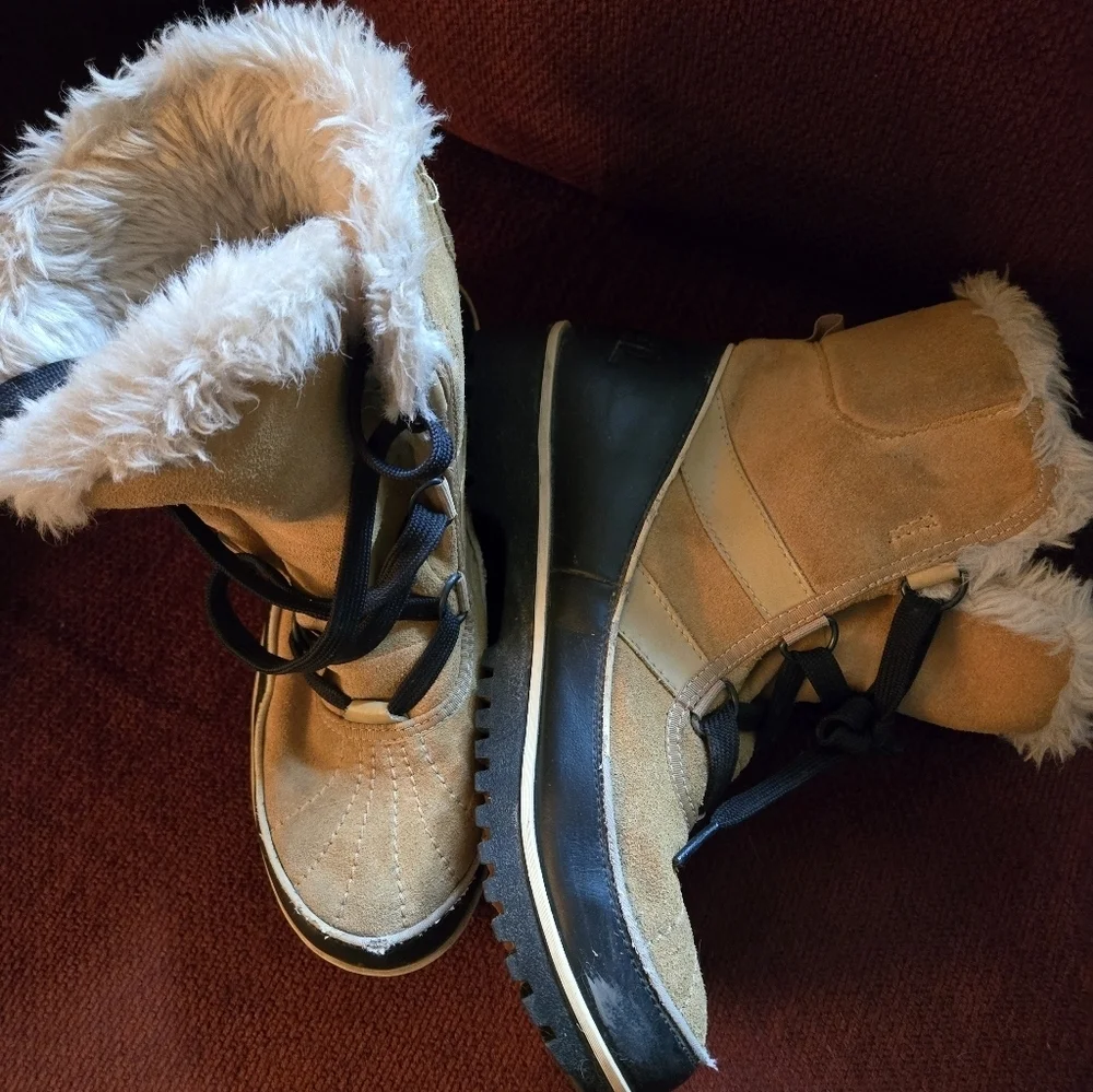 Sorel Tivoli II Lace Up Waterproof Boots Suede Tan Size 9